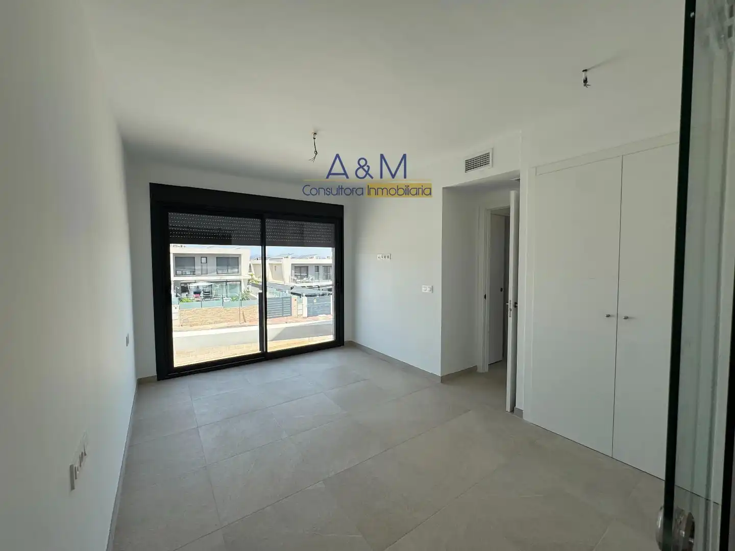 Dormitori de Casa adosada en venda en Santa Pola amb Aire condicionat, Piscina i Forn