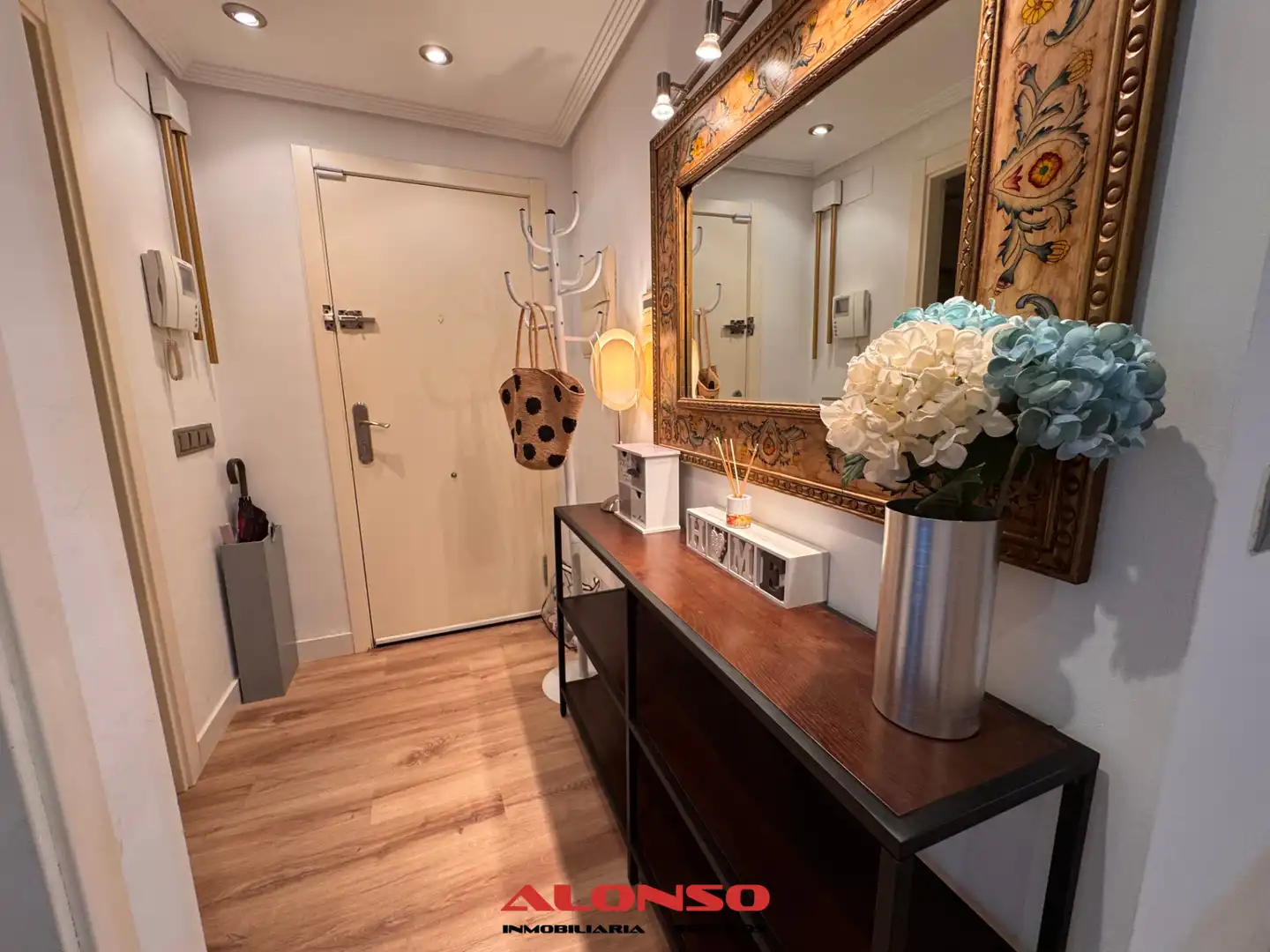 Attic for sale in Vinaròs  with Air Conditioner, Heating and Parquet flooring