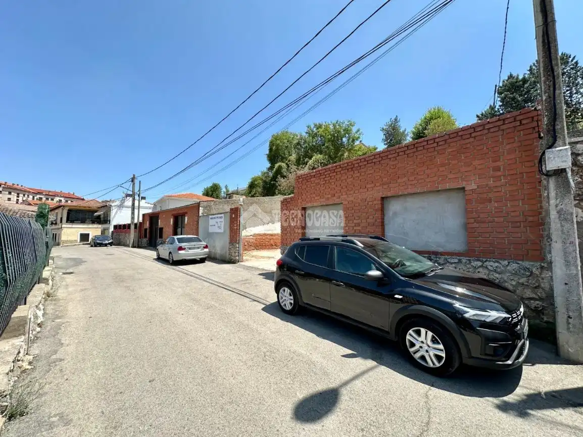 Außenansicht von Residential zum Verkauf in Los Santos de la Humosa