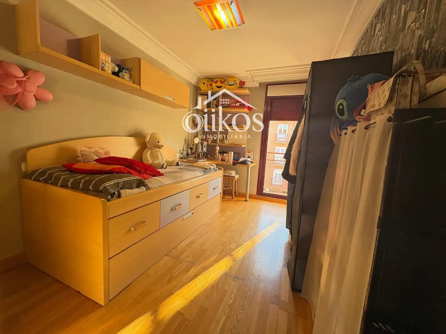 Habitación de Casa adosada en venta en Salamanca con Calefacción y Balcón