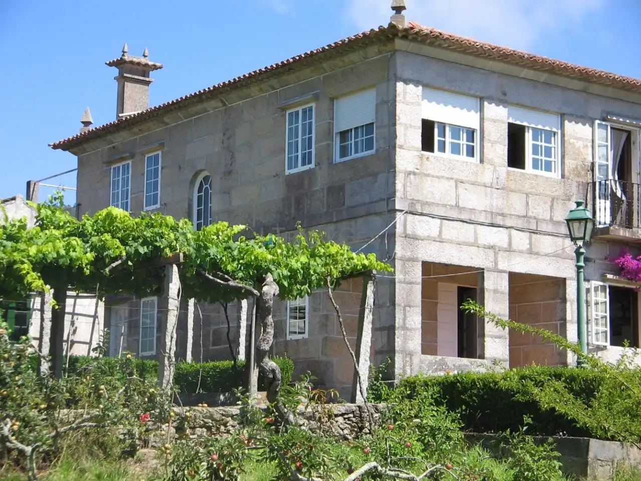 Vista exterior de Casa o chalet en venta en Vigo  con Jardín privado