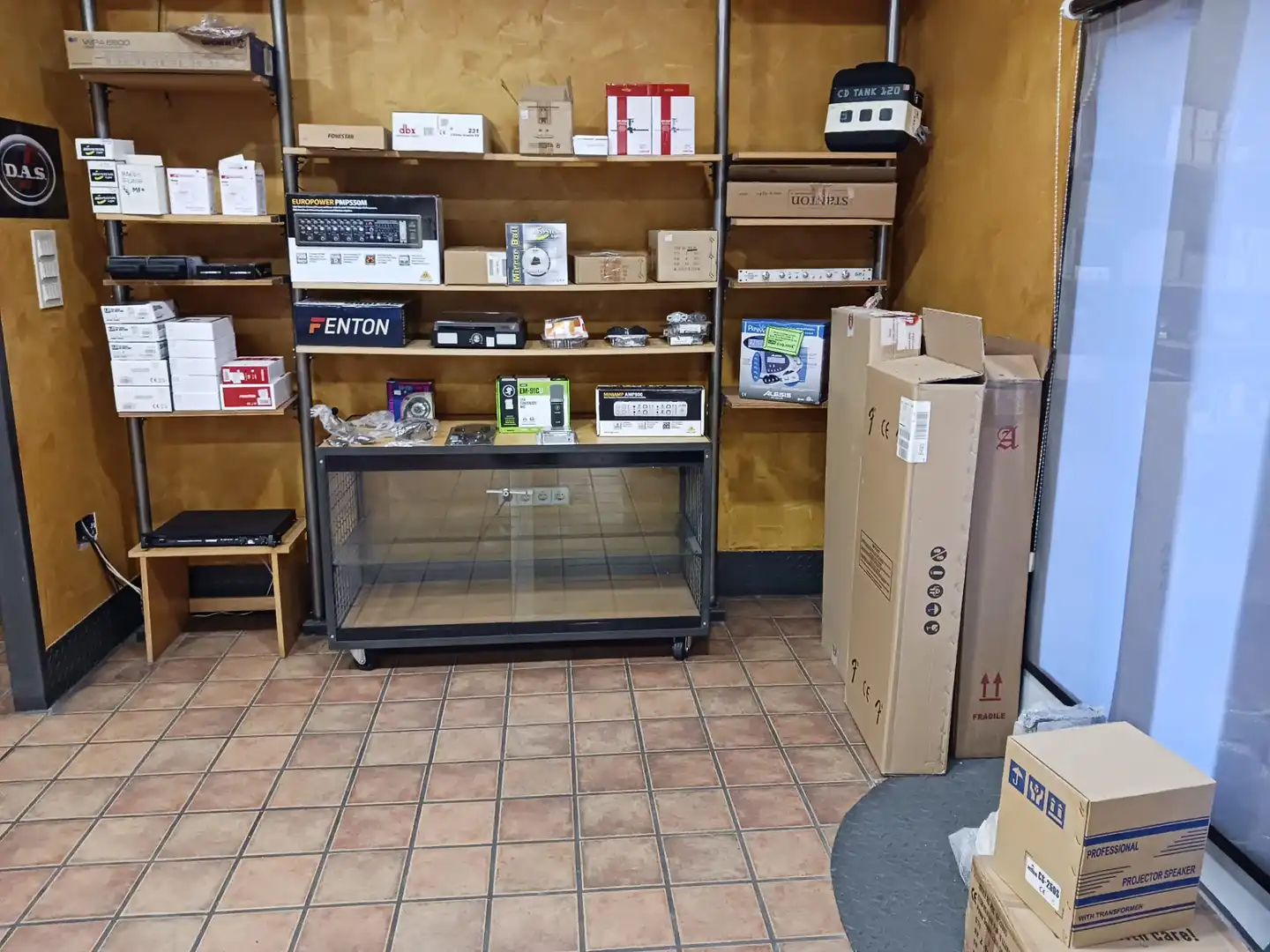 Local comercial en venta en Calle Libertad, imagen 2