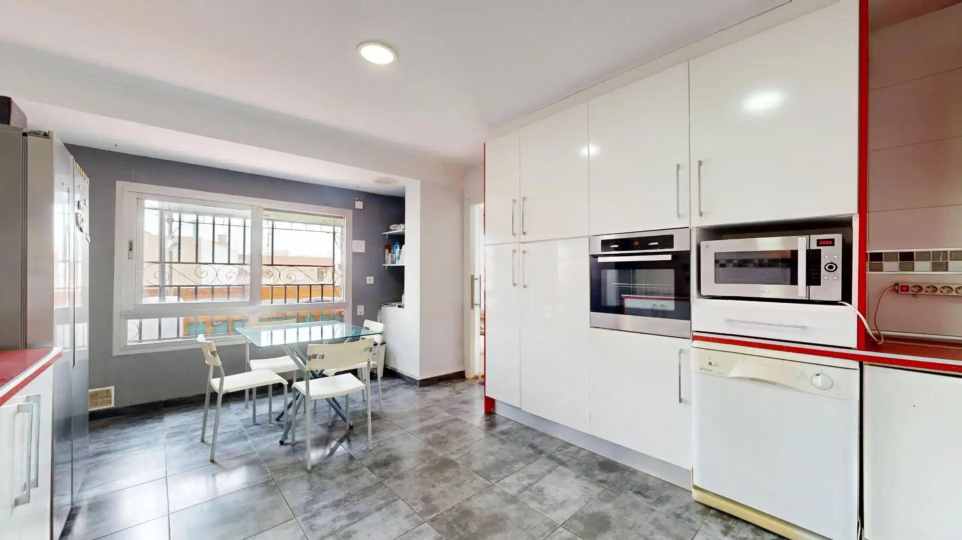 Flat with terrace for sale in Calle Calle Dolorosa