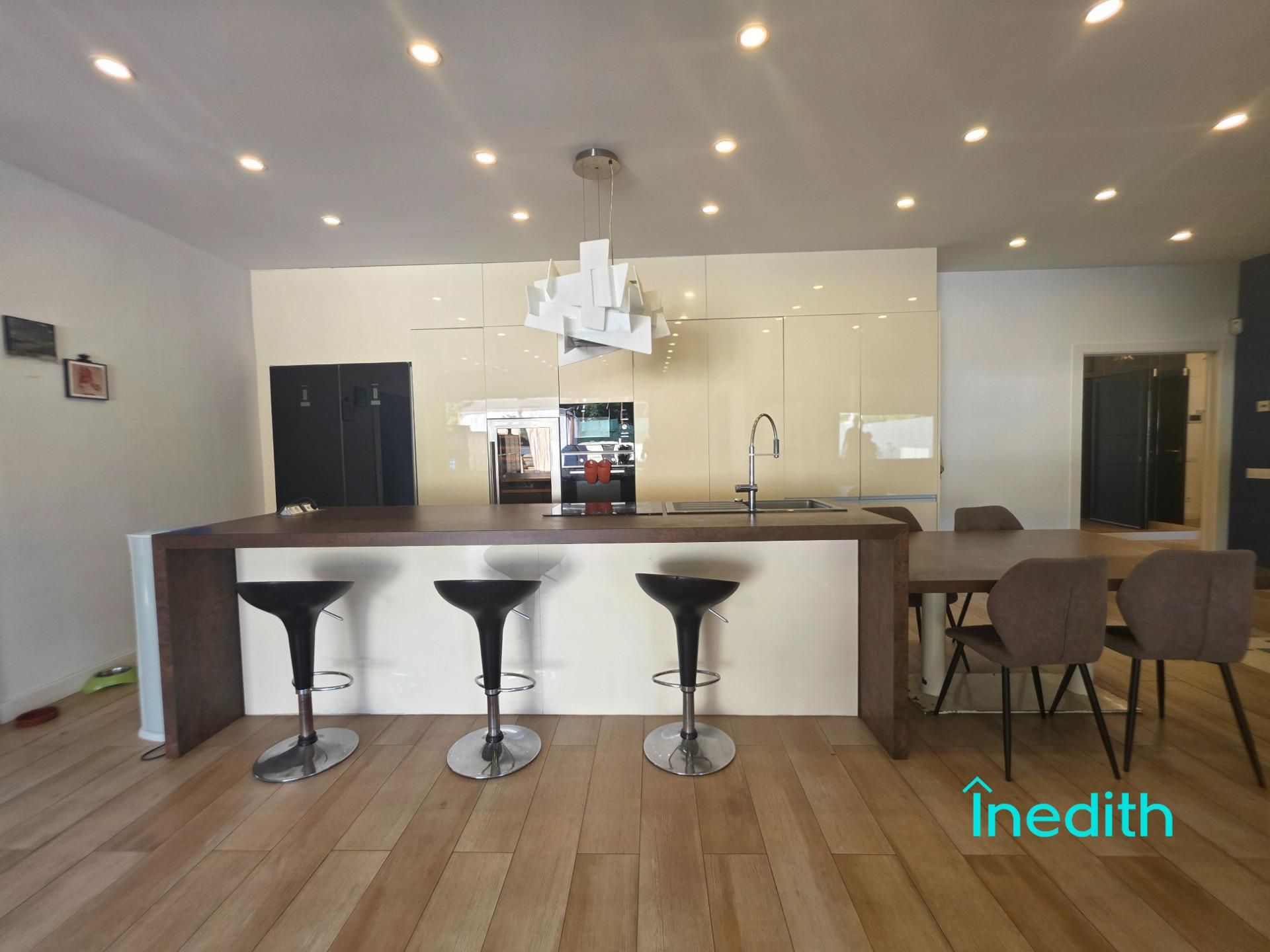 Kitchen of House or chalet for sale in Cubelles  with Air Conditioner, Private garden and Swimming Pool