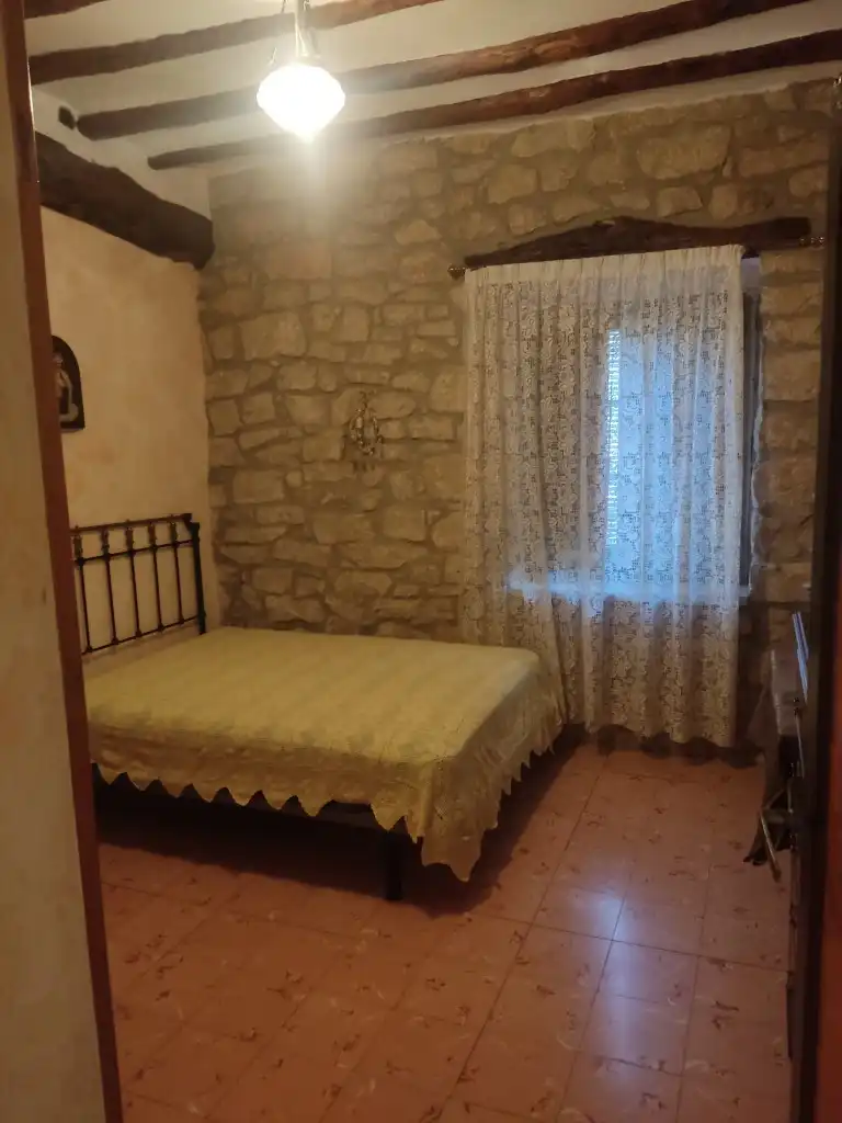 Habitación de Finca rústica en venta en Valdeltormo con Calefacción, Jardín privado y Terraza
