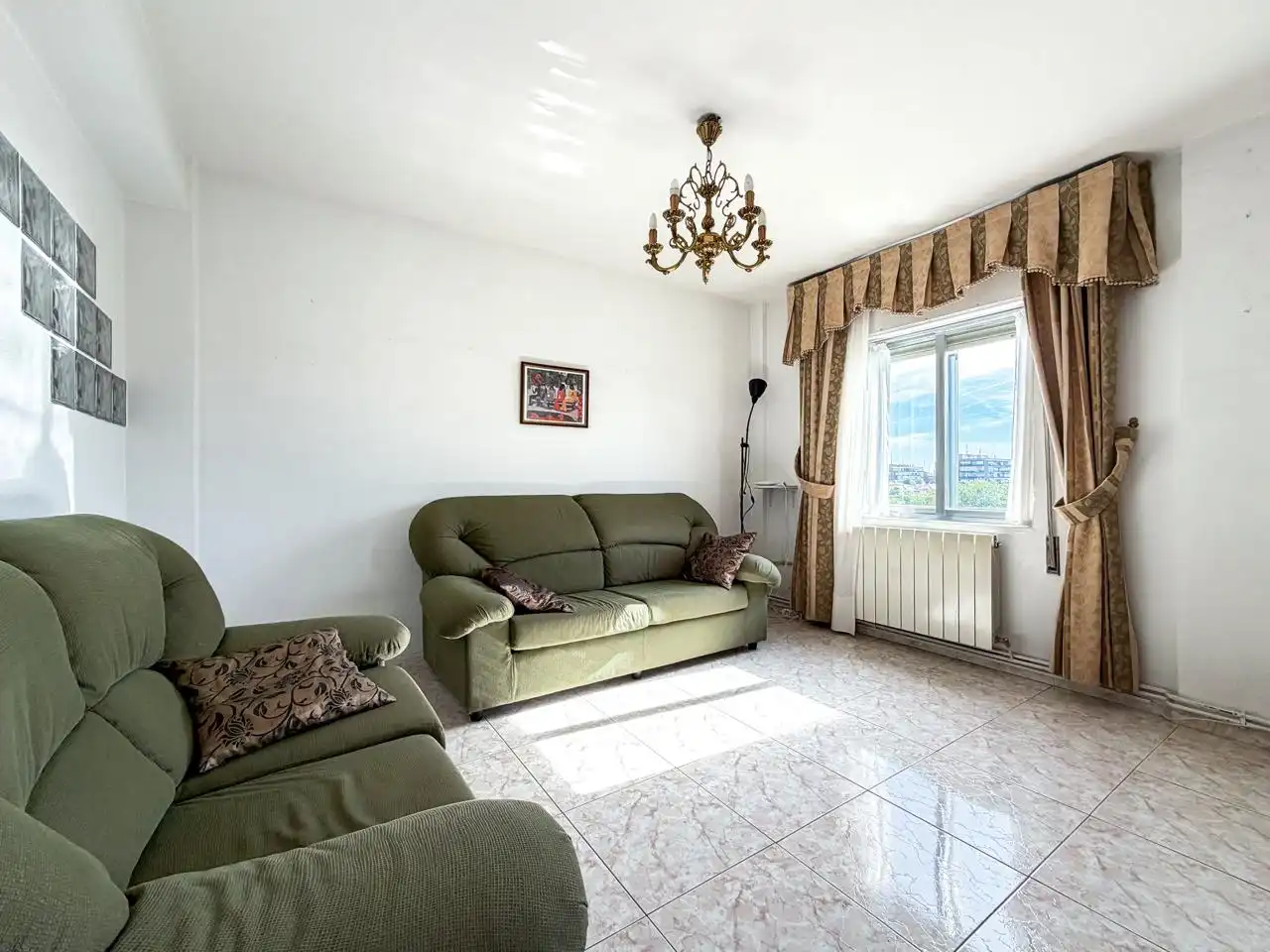 Sala de estar de Piso en venta en Madrid con Calefacción y Terraza