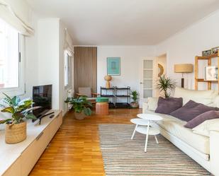 Living room of Planta baja for sale in Sant Cugat del Vallès  with Heating