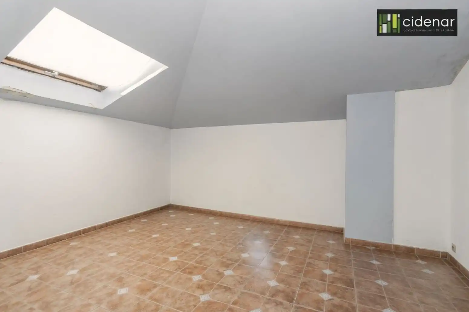 Casa adosada en venta en Valle de Yerri / Deierri con Calefacción, Jardín privado y Parquet