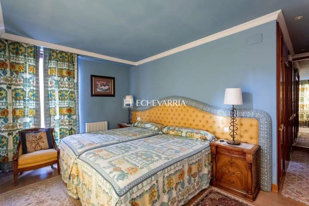 Bedroom of Flat for sale in Getxo   with Heating, Private garden and Terrace