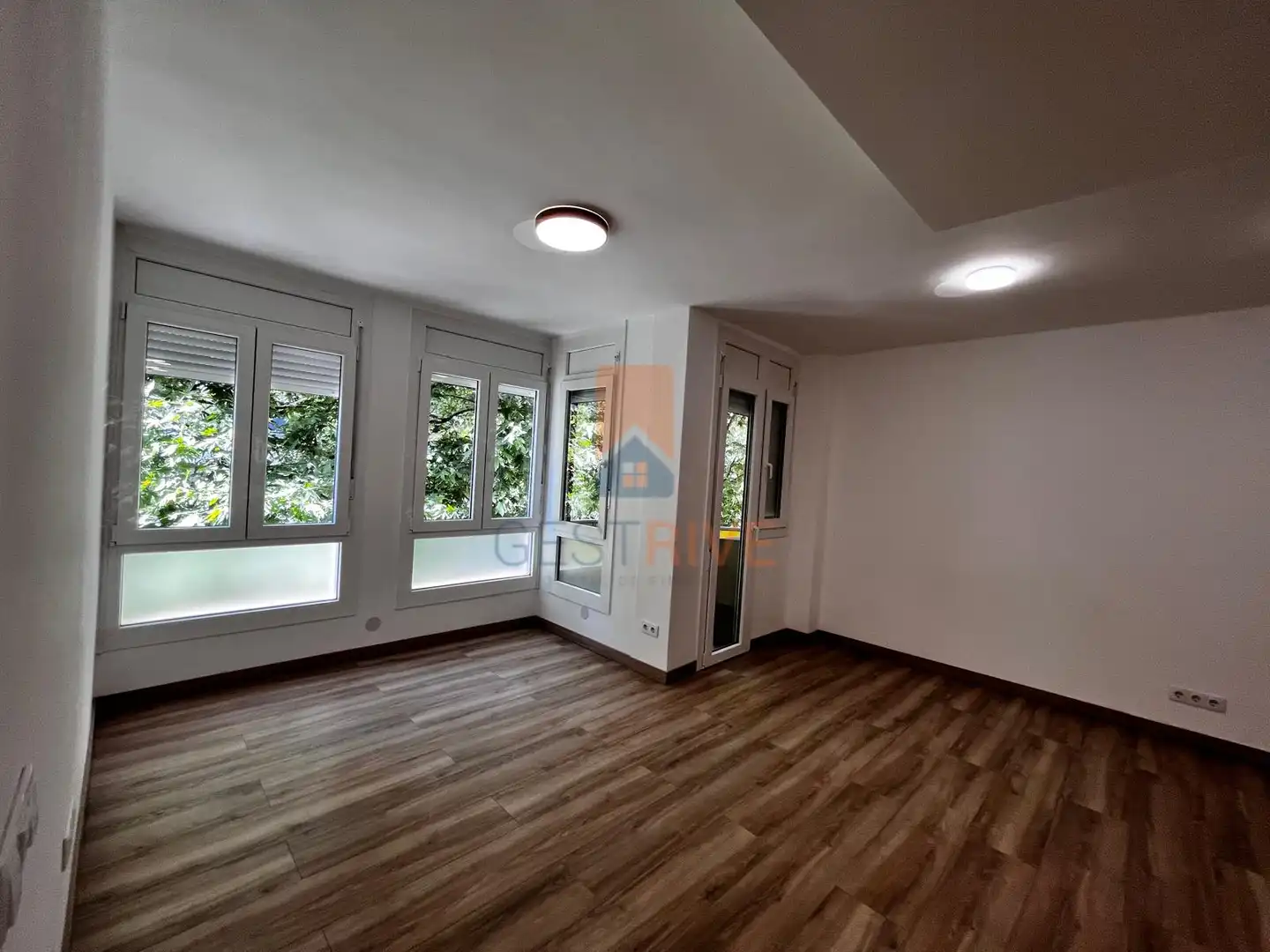 Sala de estar de Piso de alquiler en Lleida con Aire acondicionado, Calefacción y Parquet