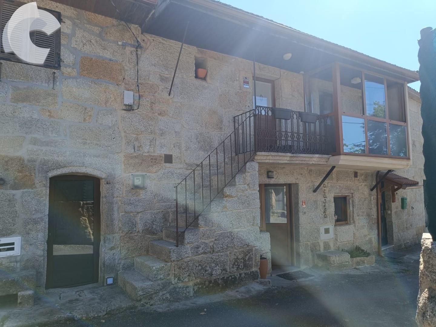 Casa adosada en venta en O Pereiro de Aguiar