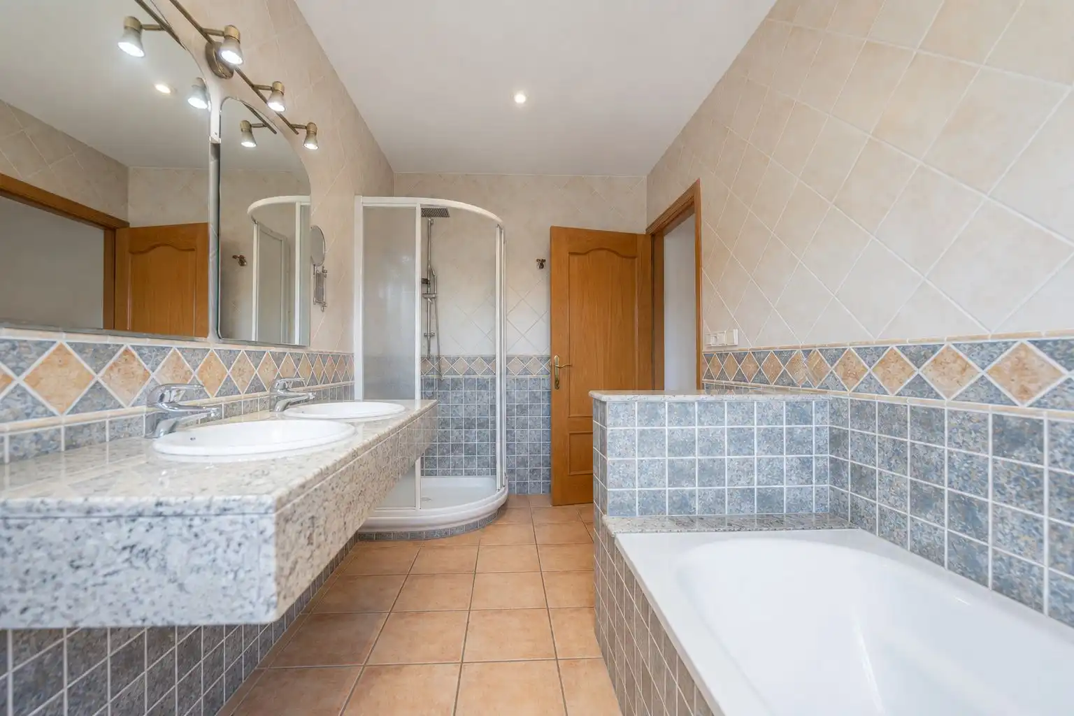 Baño de Casa o chalet en venta en Empuriabrava con Terraza y Piscina