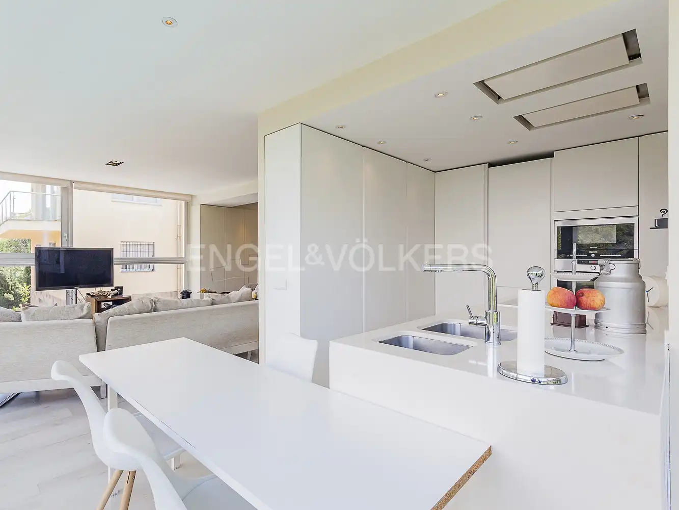 Kitchen of Houses for sale in Sant Cugat del Vallès  with Air Conditioner, Heating and Private garden