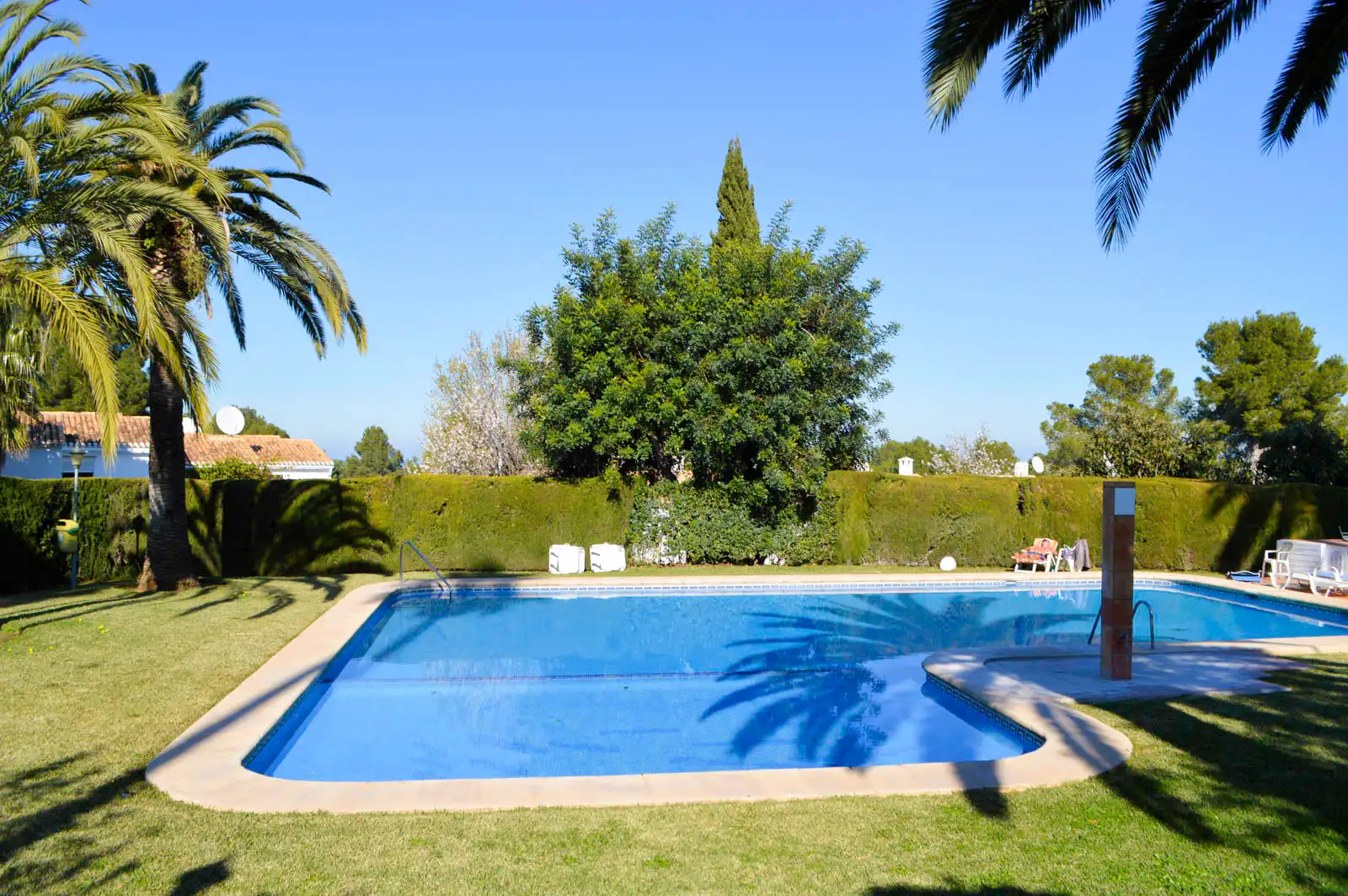 Piscina de Apartament en venda en Dénia amb Aire condicionat, Terrassa i Internet