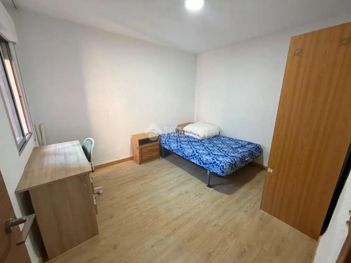 Bedroom of Flat for sale in Getafe  with Air Conditioner, Terrace and Furnished