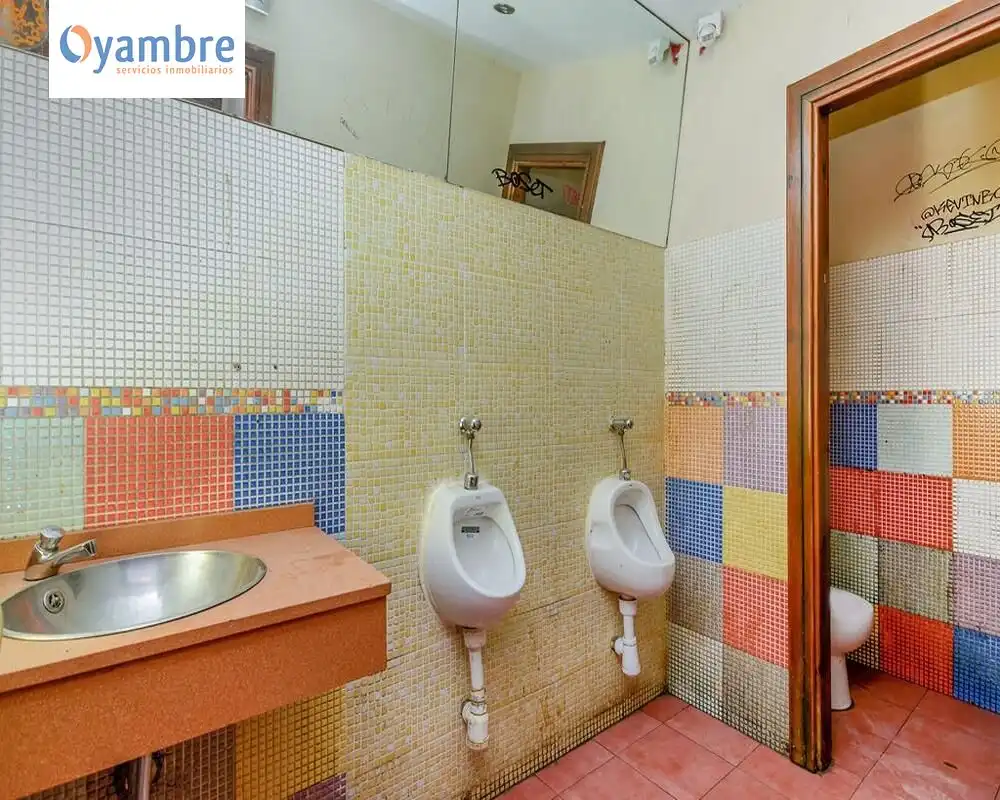 Business premises for sale in Rodríguez San Pedro 19, imagen 8
