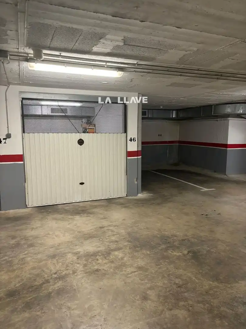 Einzelparkplatz mit Aufzug zum Verkauf in Centre, imagen 2