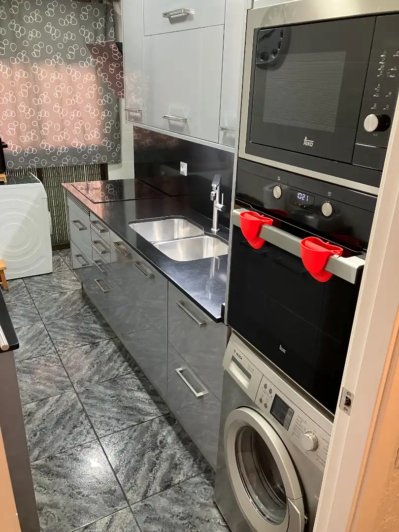Cocina de Piso en venta en Cornellà de Llobregat con Aire acondicionado, Calefacción y Amueblado