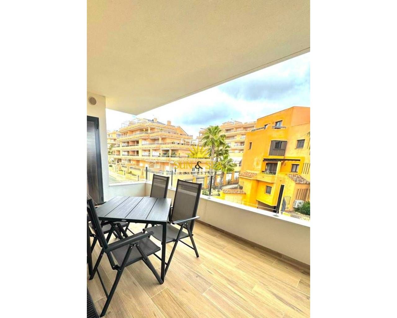 Exterior view of Flat to rent in Orihuela  with Air Conditioner, Heating and Parquet flooring