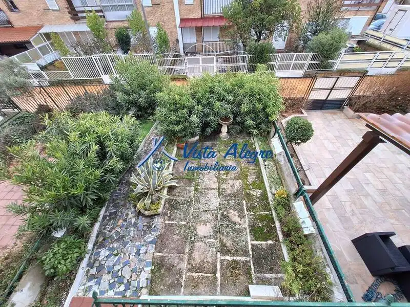 Jardín de Casa adosada en venta en Labastida / Bastida con Jardín privado, Terraza y Trastero