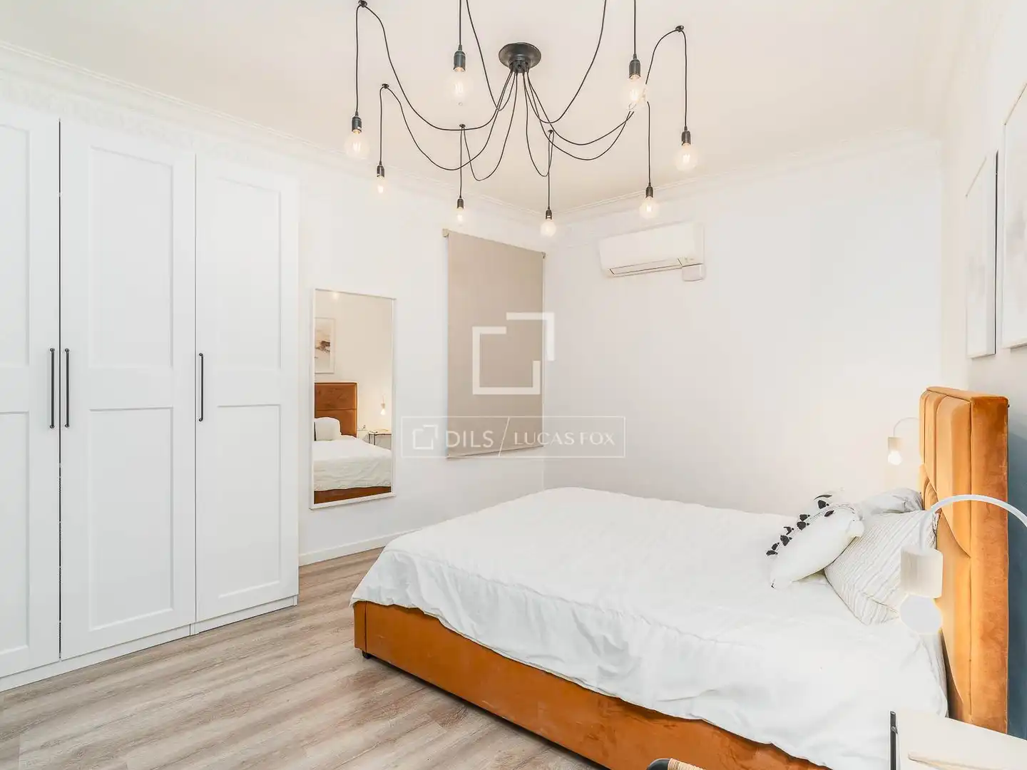 Schlafzimmer von Wohnung zur Miete in Barcelona mit Klimaanlage, Terrasse und Möbliert