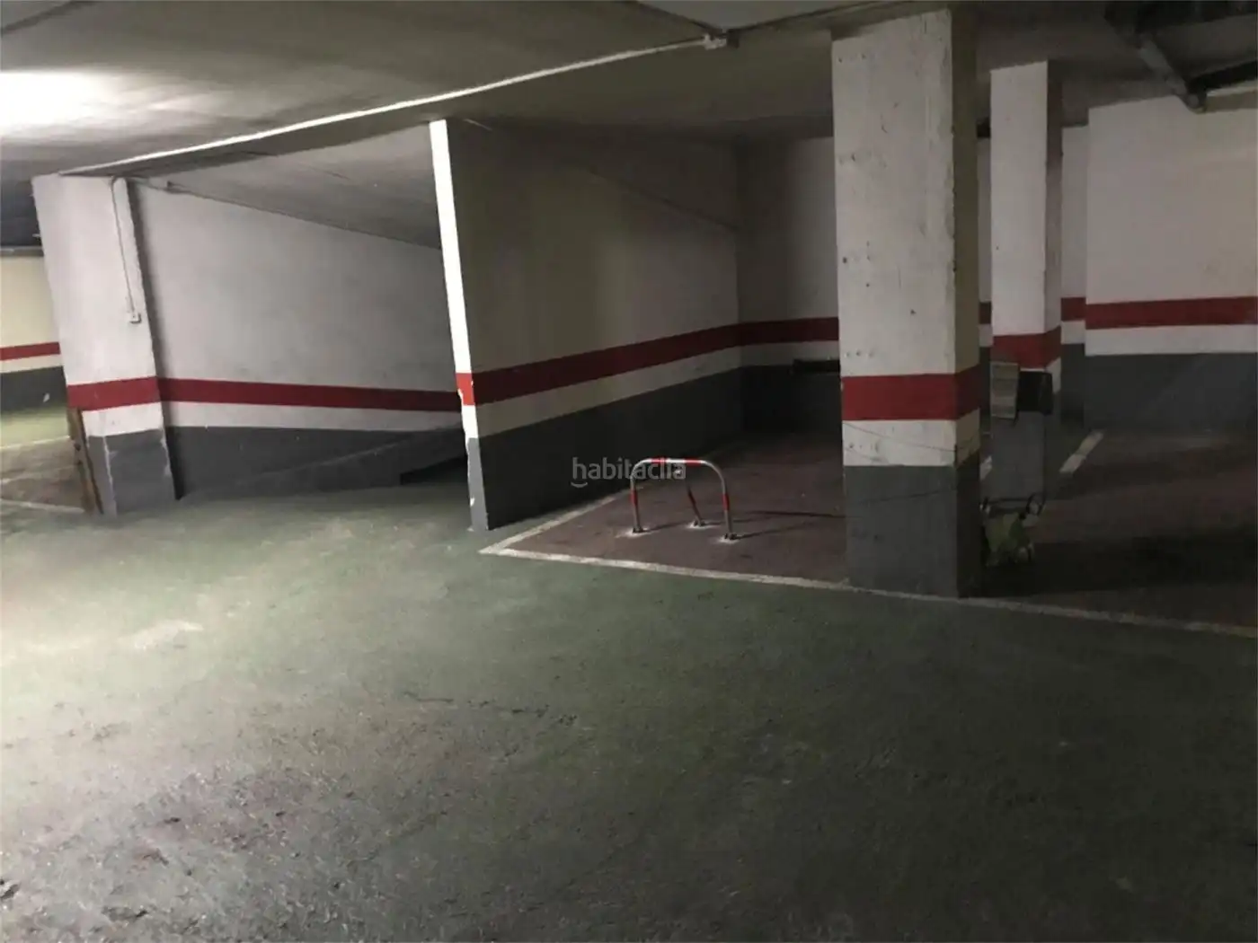 Einzelparkplatz zum Verkauf in Avenida de Salvador Allende 101, imagen 3
