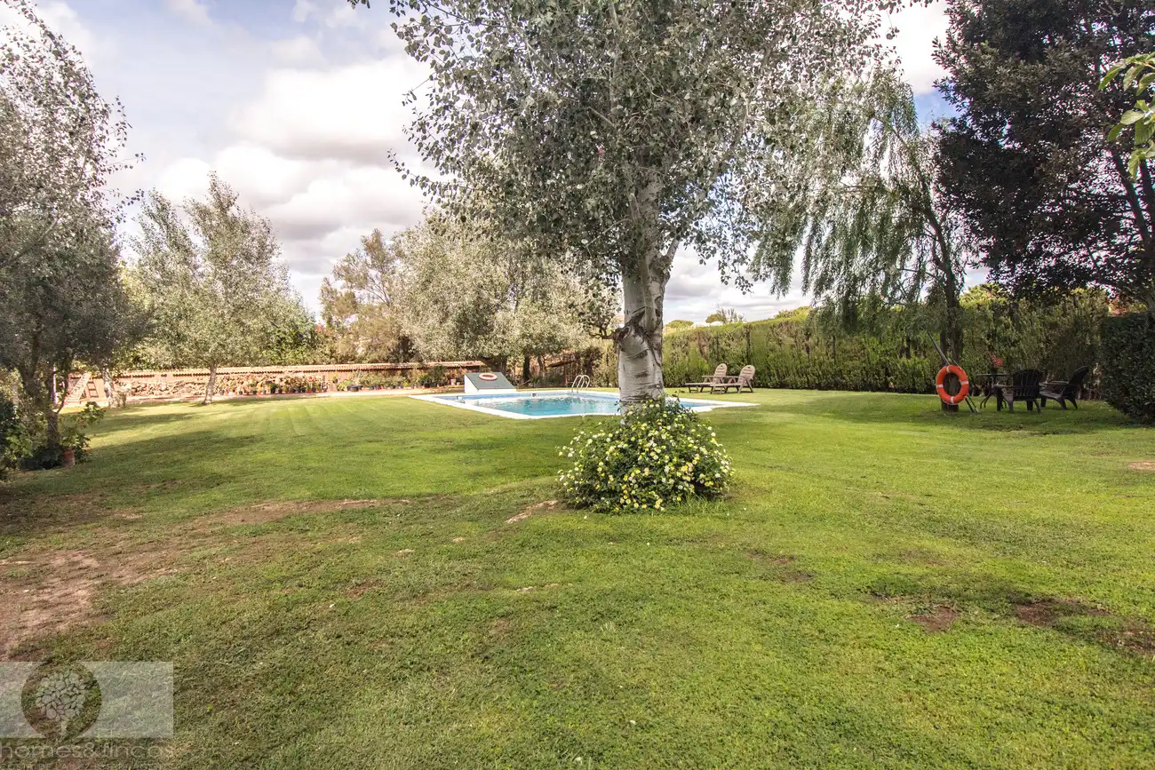Jardí de Finca rústica en venda en Cartaya amb Jardí privat, Traster i Piscina