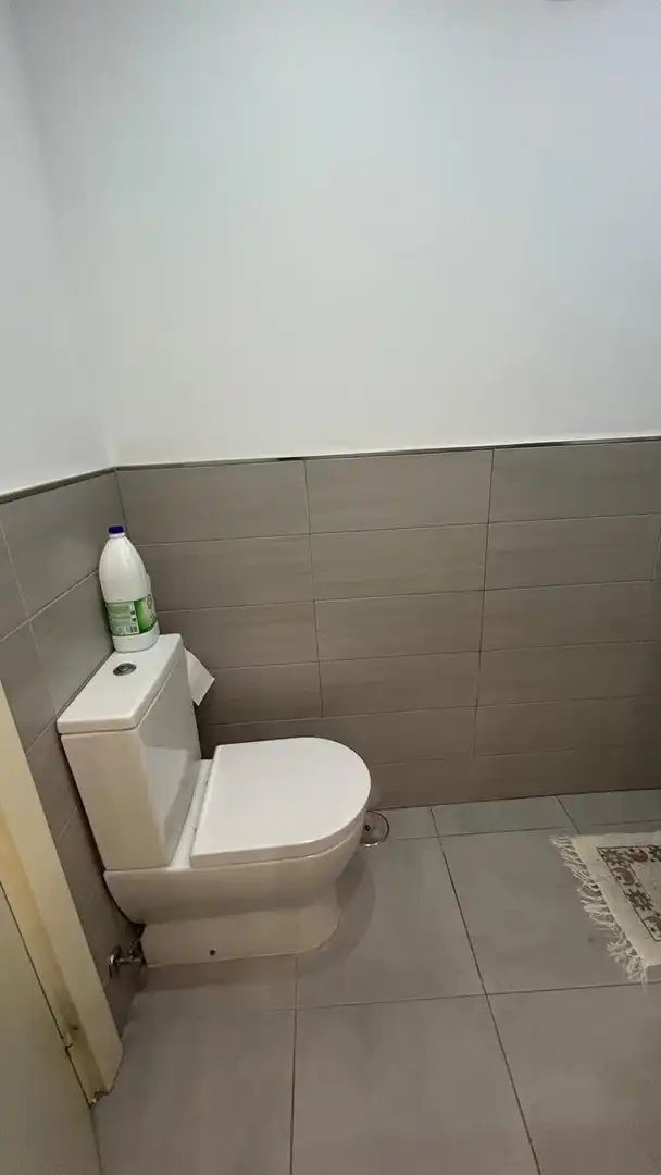 Bany de Pis de lloguer en Algeciras