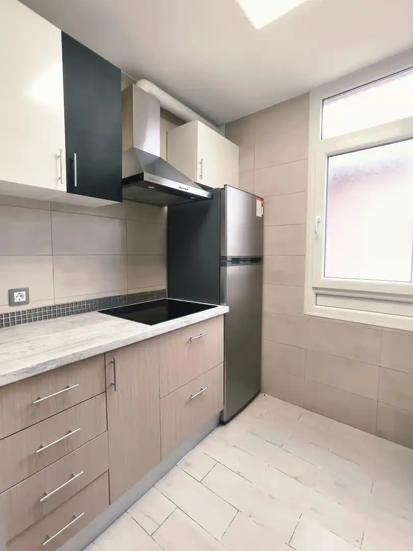 Küche von Wohnung zur Miete in Medio Cudeyo mit Parkett und Möbliert