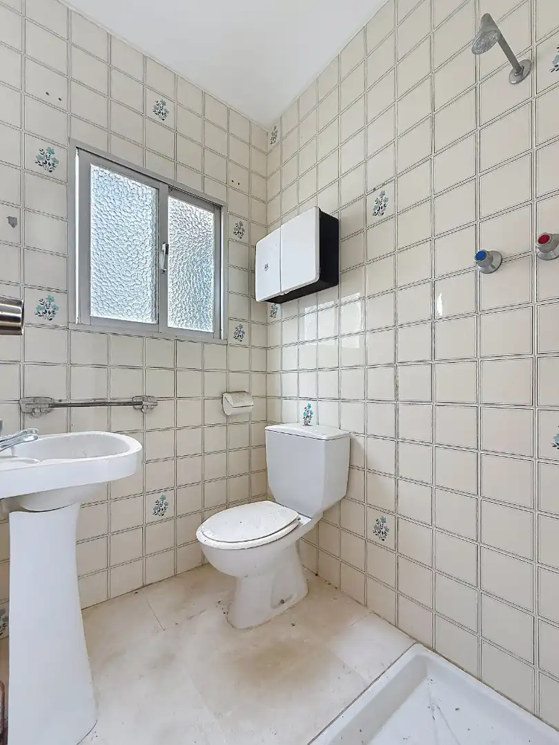 Bathroom of Houses for sale in Teba