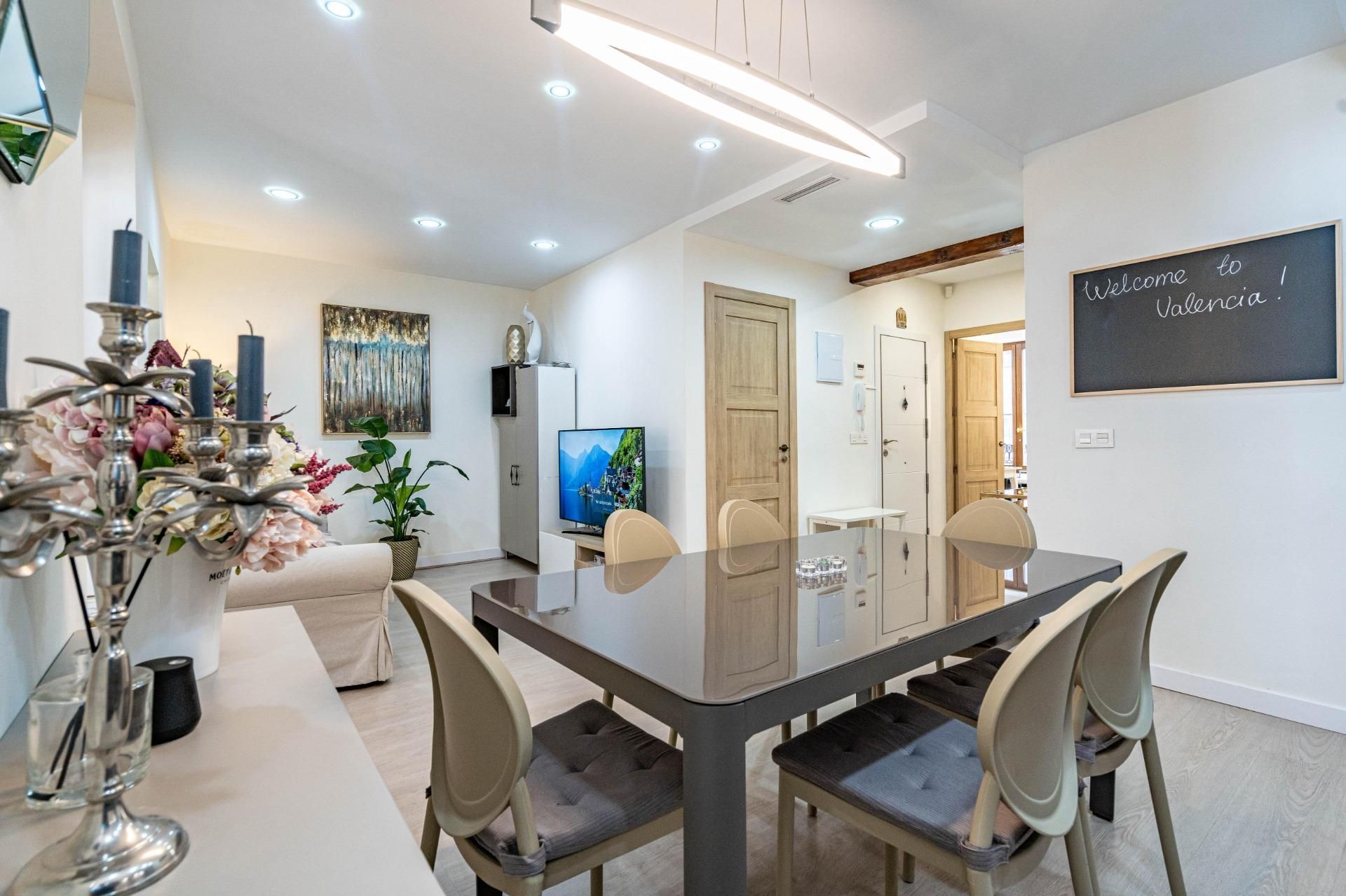 Menjador de Pis en venda en  Valencia Capital amb Aire condicionat i Traster