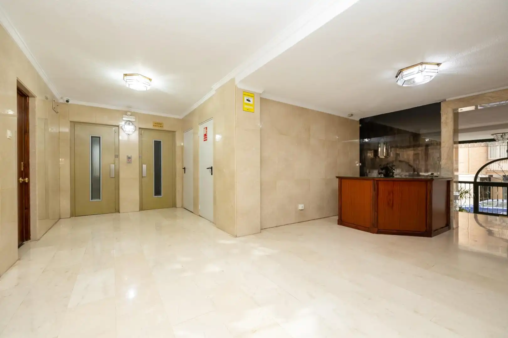 Flat for sale in Granada
