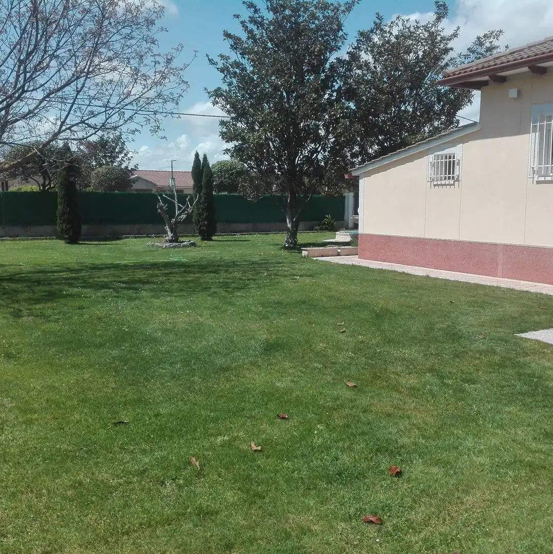 Casa o chalet en venta en Simancas con Jardín privado, Parquet y Terraza