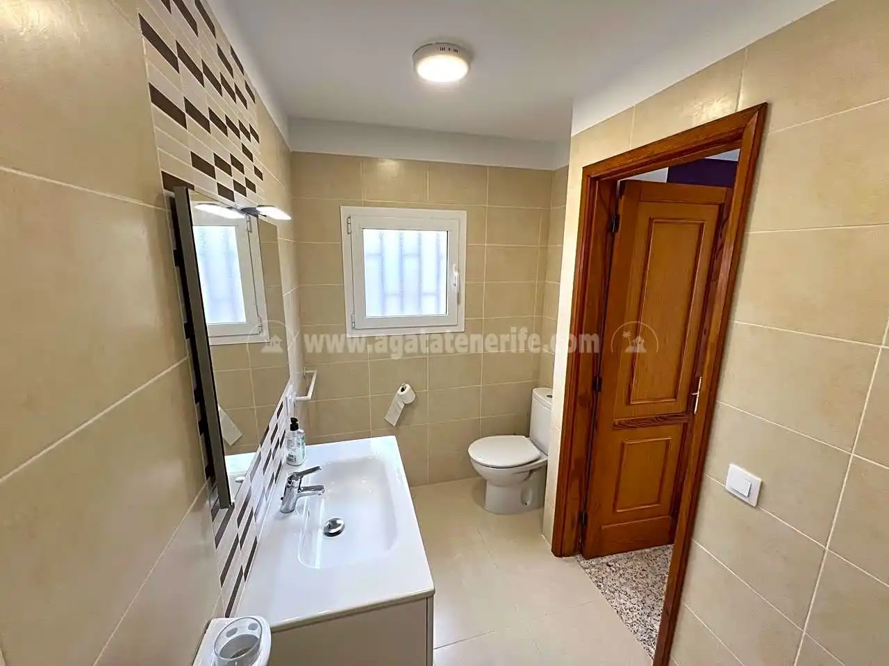 Baño de Finca rústica en venta en Los Silos con Jardín privado y Terraza