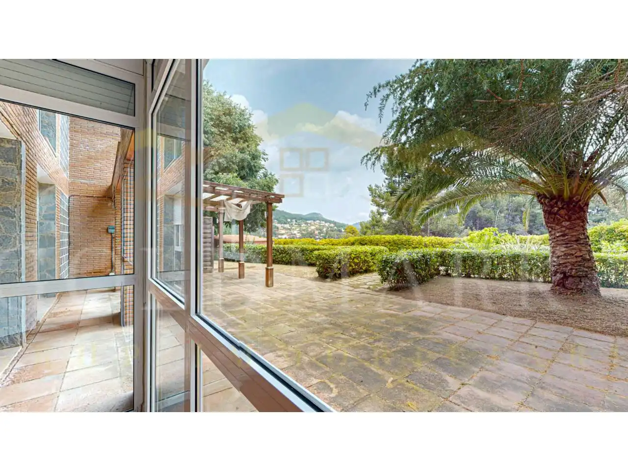 Terrassa de Casa o xalet en venda en Corbera de Llobregat amb Aire condicionat, Calefacció i Jardí privat