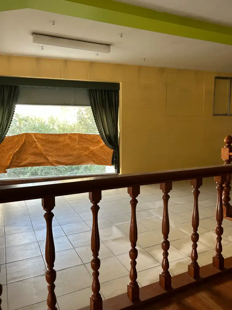 Local comercial en venta en Avenida Xosé Solla, imagen 6