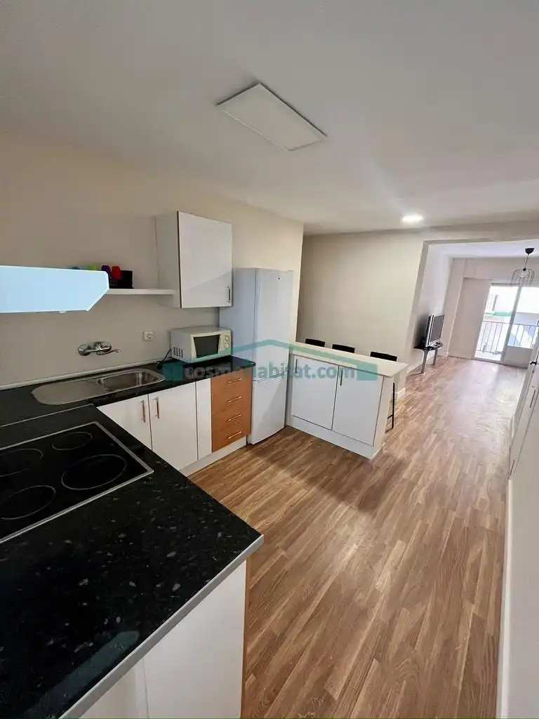 Piso con terraza en venta en Centre - Zona Alta, imagen 6