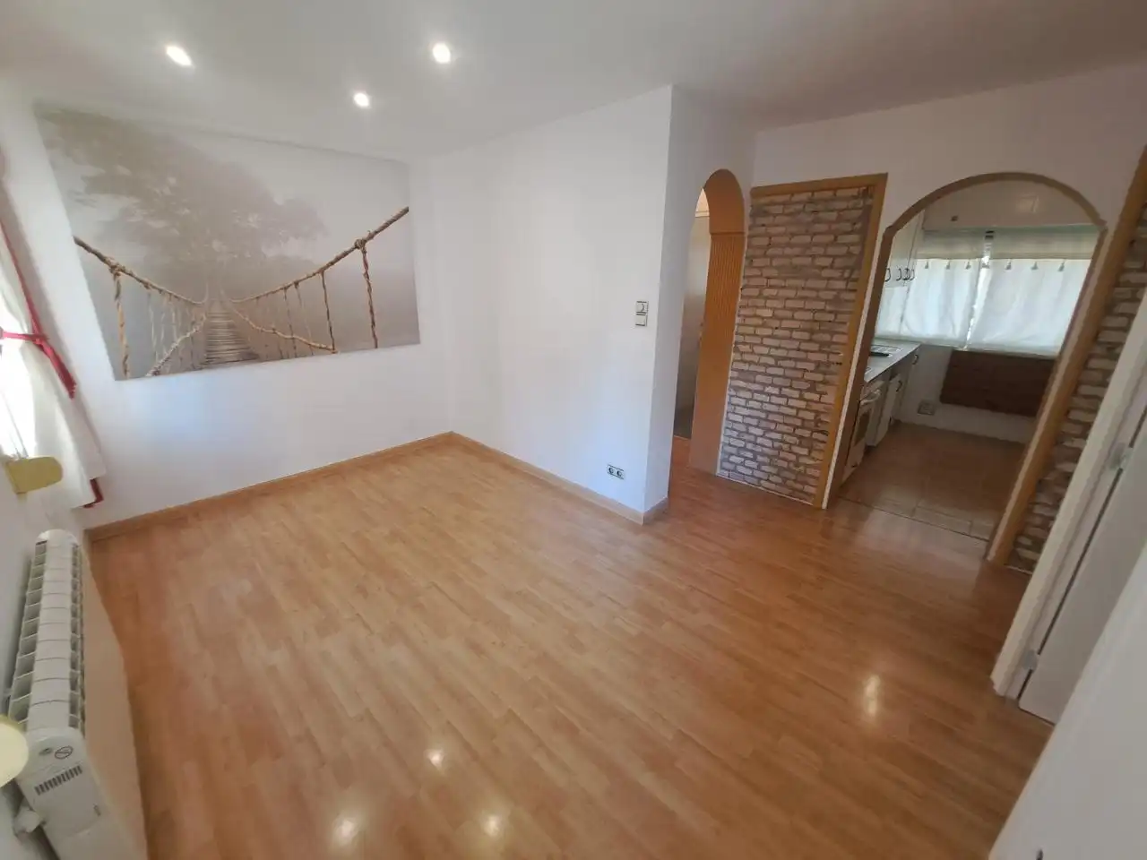Flat for sale in Zaragoza  with Air Conditioner, Heating and Parquet flooring
