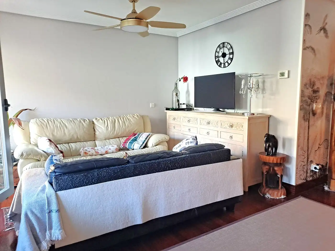 Sala de estar de Ático en venta en Urduliz con Calefacción, Terraza y Trastero