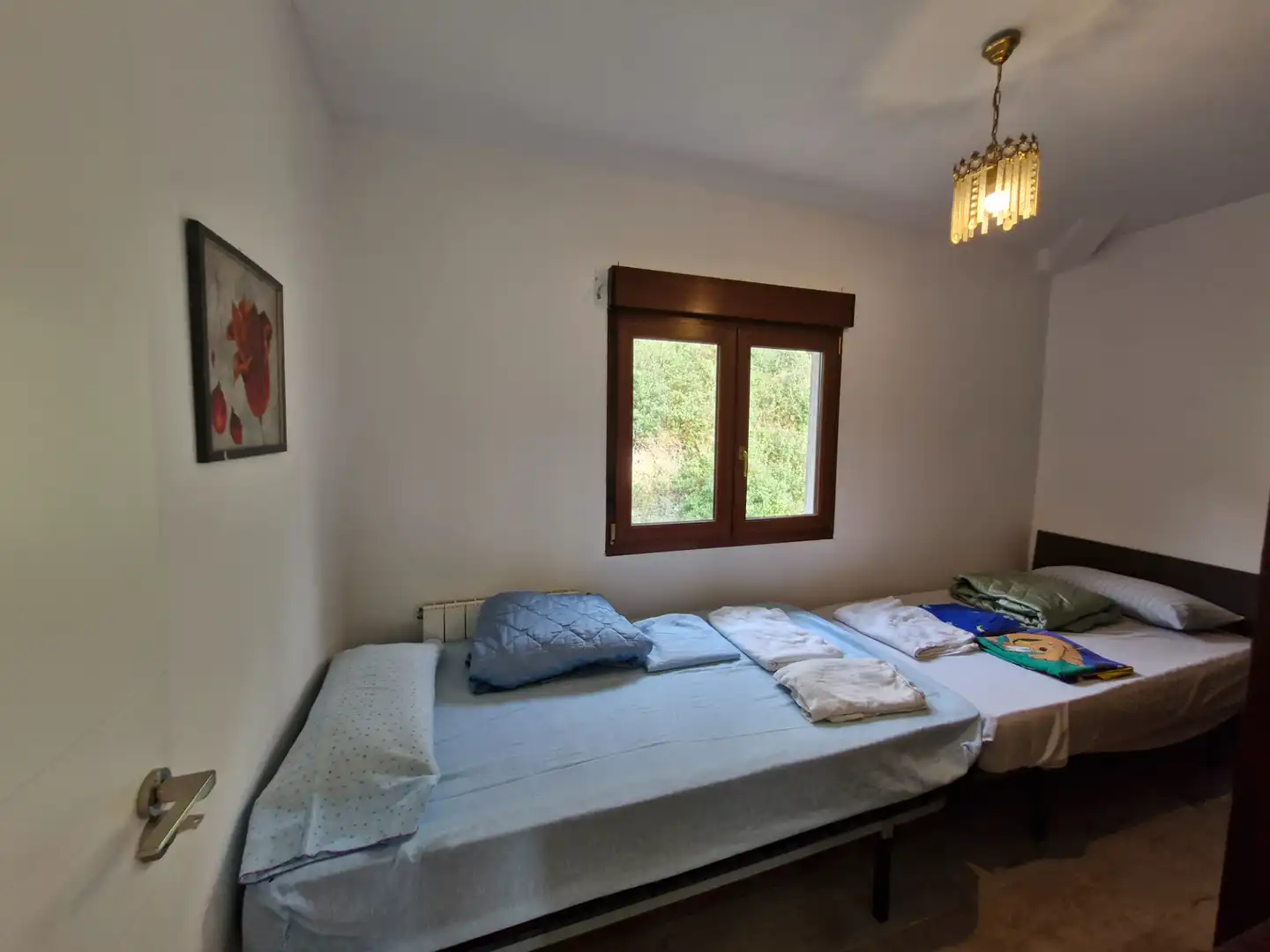 Schlafzimmer von Wohnung zur Miete in Alonsotegi mit Heizung, Möbliert und Ofen