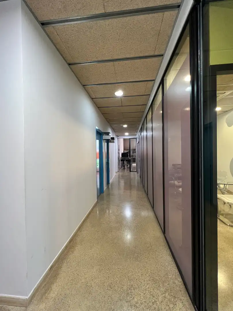 Oficina de alquiler en Reus con Aire acondicionado, Internet y Alarma