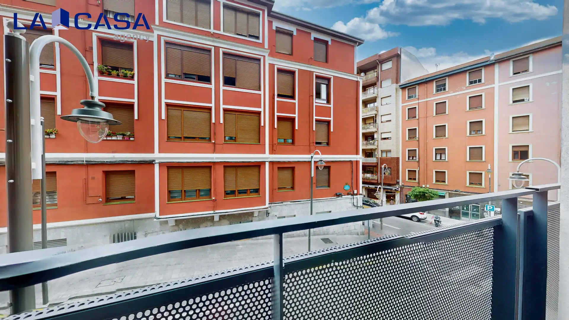 Vista exterior de Piso en venta en Bilbao  con Calefacción y Balcón