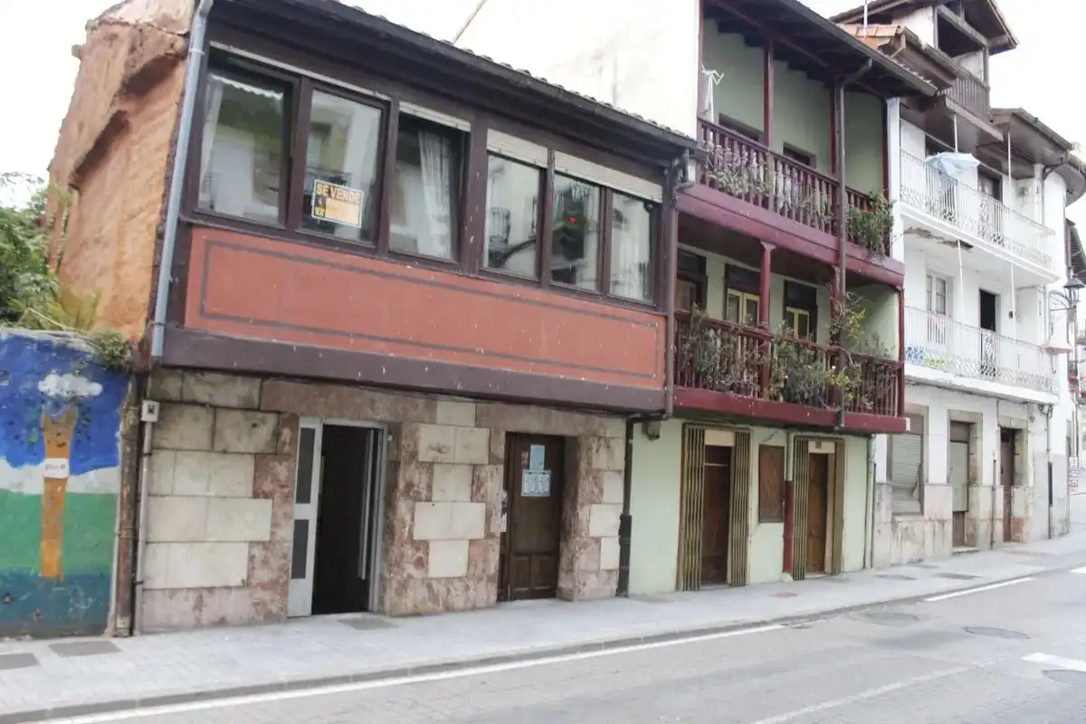 Casa amb jardí en venda a Calle DEL COMERCIO, imagen 3