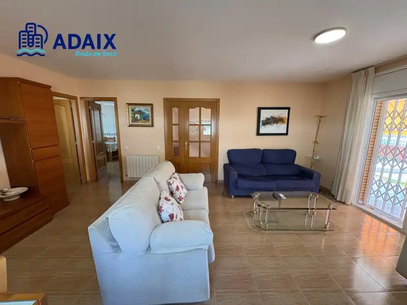 Living room of Houses for sale in Roda de Berà  with Air Conditioner, Heating and Terrace