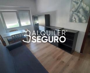 Dormitori de Pis de lloguer en Segovia Capital amb Calefacció i Moblat