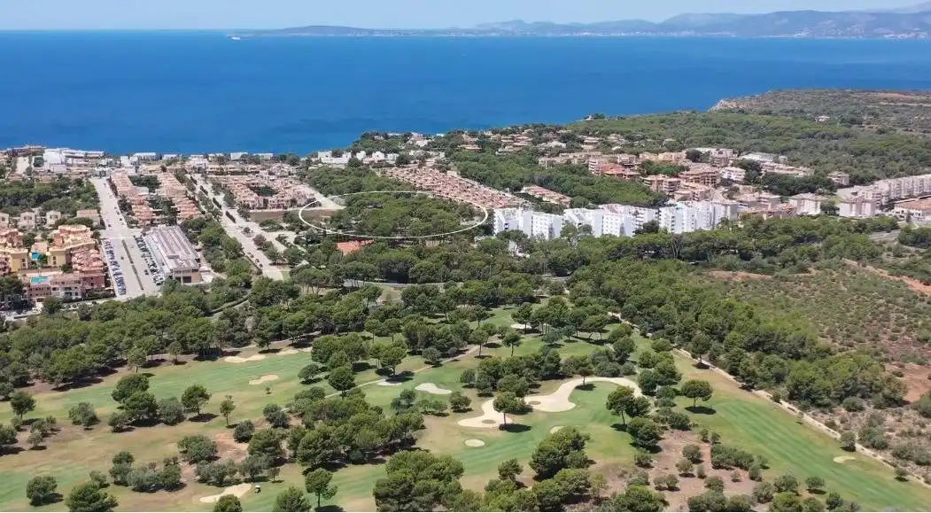 Vista exterior de Casa adosada en venda en Llucmajor amb Aire condicionat, Calefacció i Jardí privat