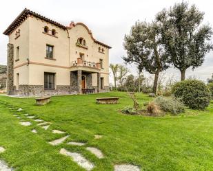 Jardí de Finca rústica en venda en Llinars del Vallès amb Aire condicionat i Piscina