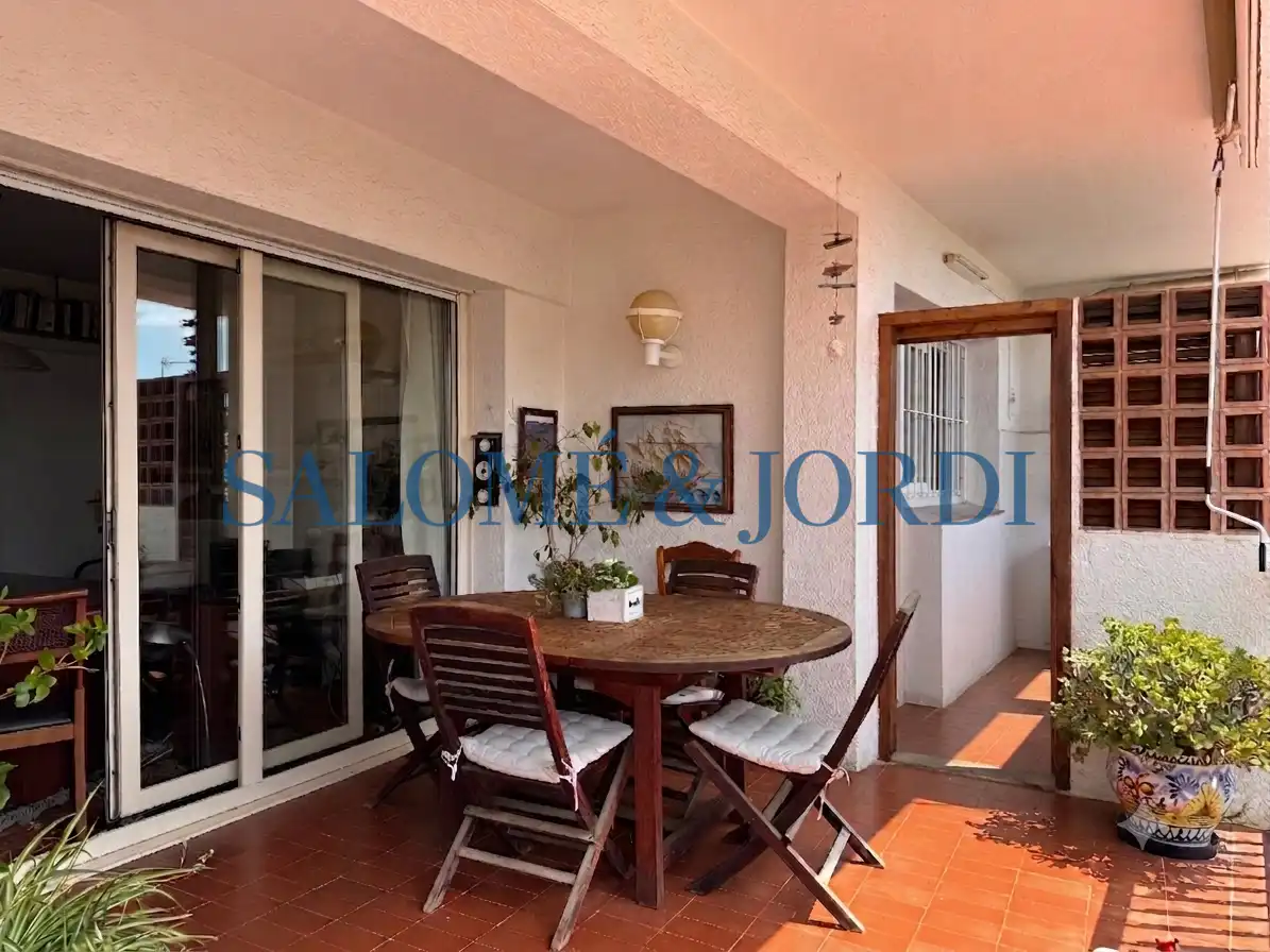 Terraza de Piso en venta en Vilassar de Mar con Aire acondicionado, Terraza y Amueblado
