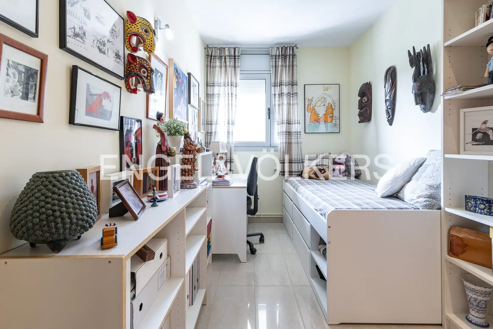 Habitación de Piso en venta en Badalona con Aire acondicionado, Calefacción y Terraza