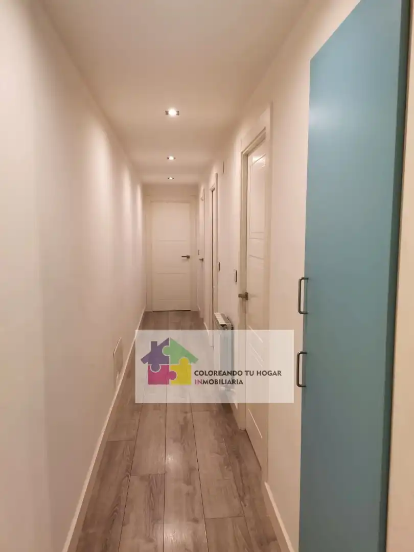 Pis de lloguer en León Capital  amb Calefacció, Parquet i Terrassa